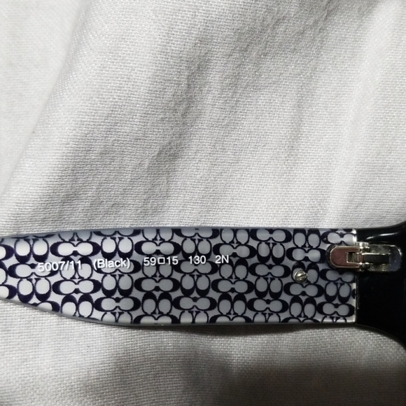 Coach sunglasses - Picture 4 of 6